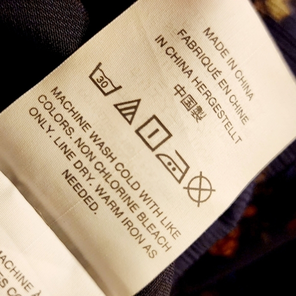 Madewell • Ruffled Tiered Sleeve Floral Blouse Navy Climbing Vine Women's Small - Picture 9 of 9